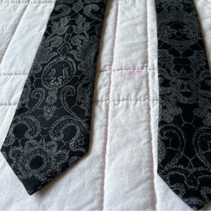 Alexander McQueen Black Skinny Tie
